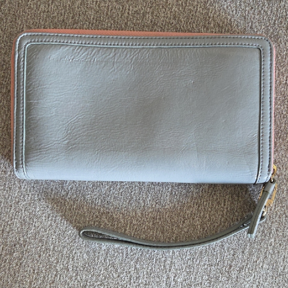 Halogen Gray And Pink Wristlet Wallet
